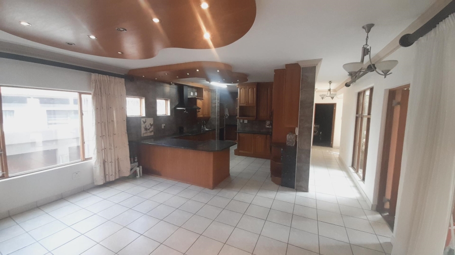 4 Bedroom Property for Sale in Birdwood Estate North West